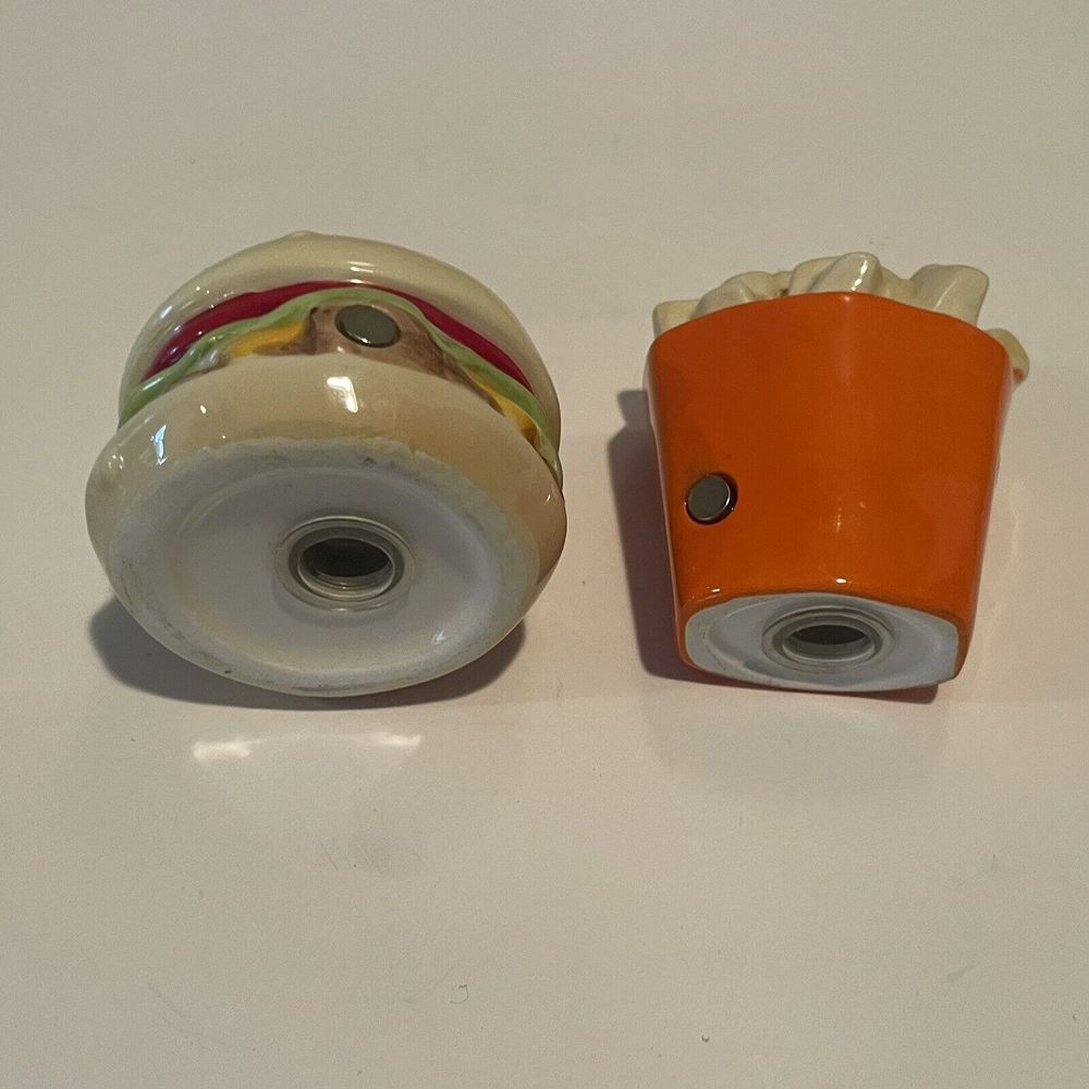 Westland Giftware MWAH Magnetic Burger And Fries S & P Shaker Set - Picture 7 of 8